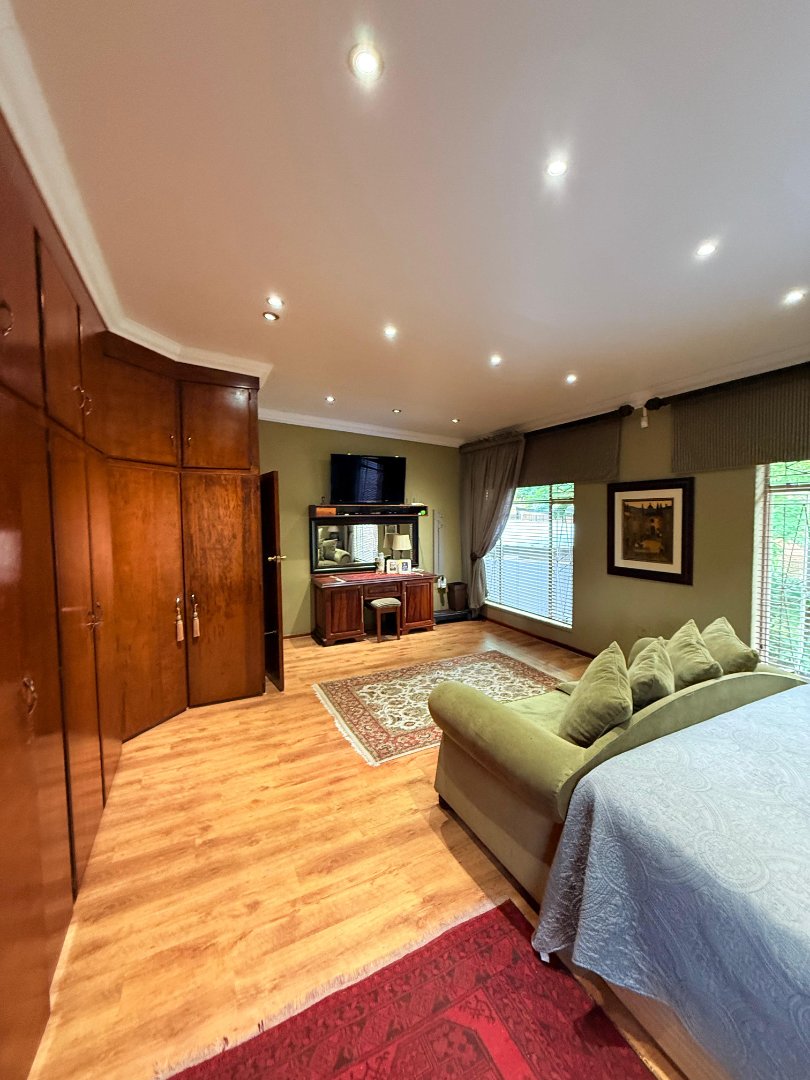 5 Bedroom Property for Sale in Doringkruin North West